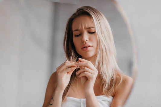 10 Everyday Habits That Are Damaging Your Hair (And How to Fix Them)